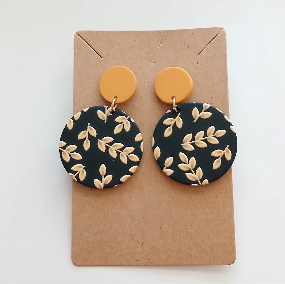 Fashion Jewelry Mustard and Black Leaf Earrings